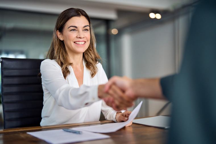 SERVICES & CONSEILS Expat Guide: les conseils pour réussir sa recherche d’emploi Paperjam.lu • 01.09.2026