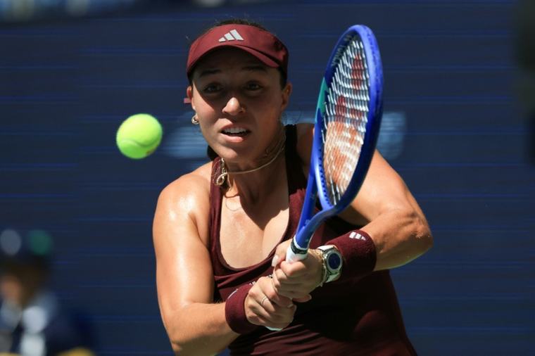 World number three: Pegula rallies to reach US Open fourth round