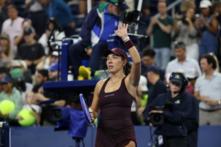 Defeated in straight sets: Pegula tops Cirstea to reach US Open quarter-finals