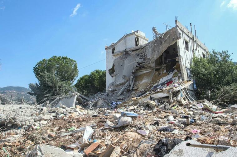 Joseph Aoun: Lebanon president calls for US help as Israeli strikes kill 7