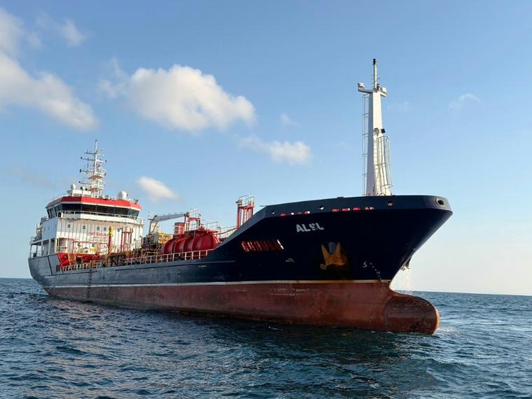 Rescue efforts ongoing: 10 missing as Turkish cargo ship sinks after collision off Istanbul