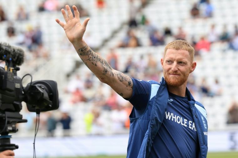 Big Bash League: Former England captain Stokes signs for Adelaide Strikers