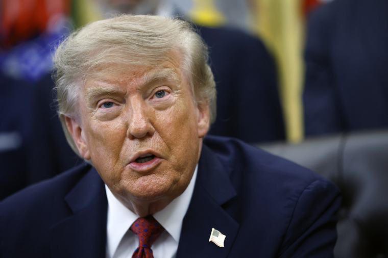 "Maintenant que nous en avons le contrôle": Trump suggère de rebaptiser le détroit d'Ormuz "détroit Trump"
