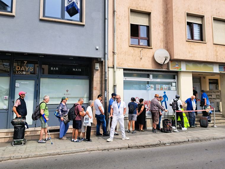 Summerserie "Tëscht Preventioun an Urgence" - Deel 2: 19 Plaze fir bis zu 160 Leit: "Si hunn 10 Minutte fir z'iessen"