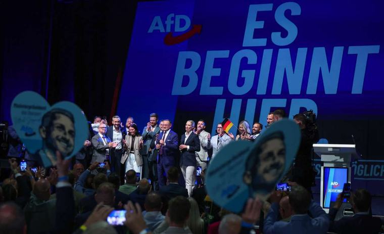 Aufstieg einer reaktionären, systemkonformen Partei