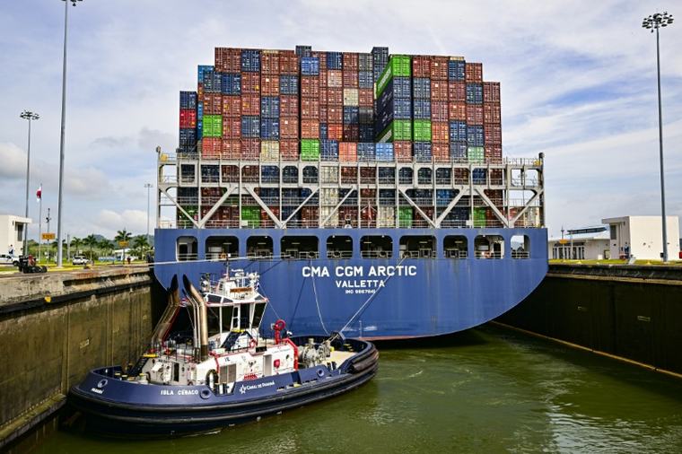 How El Nino is choking the Panama Canal