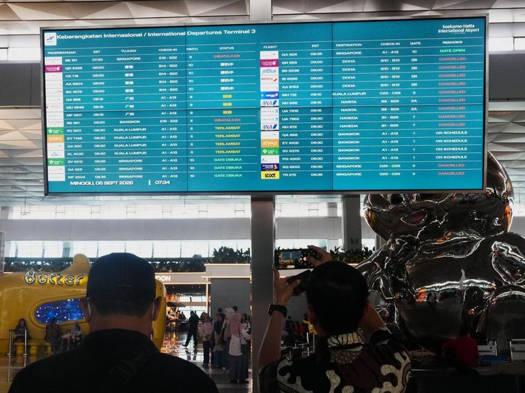 Vulkanausbruch führt in Indonesien zu schweren Störungen des Flugverkehrs