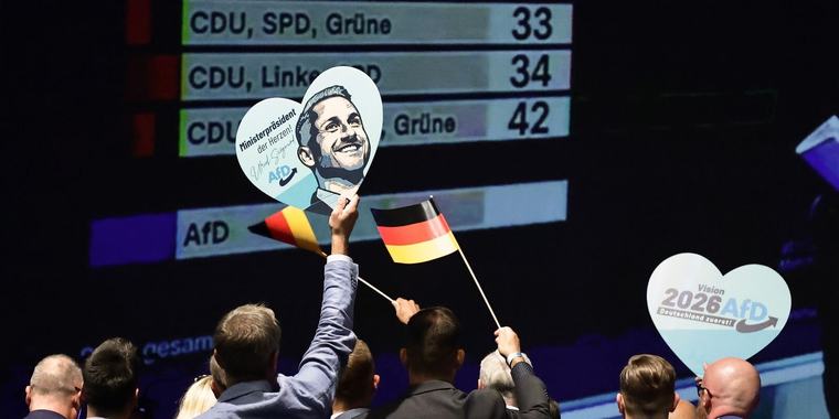 Politolog Markus Linden Haut - 08h10 AfD-Victoire ass en "Déifpunkt an der däitscher Demokratie-Geschicht no 1945" play_arrow 12 min 4 min