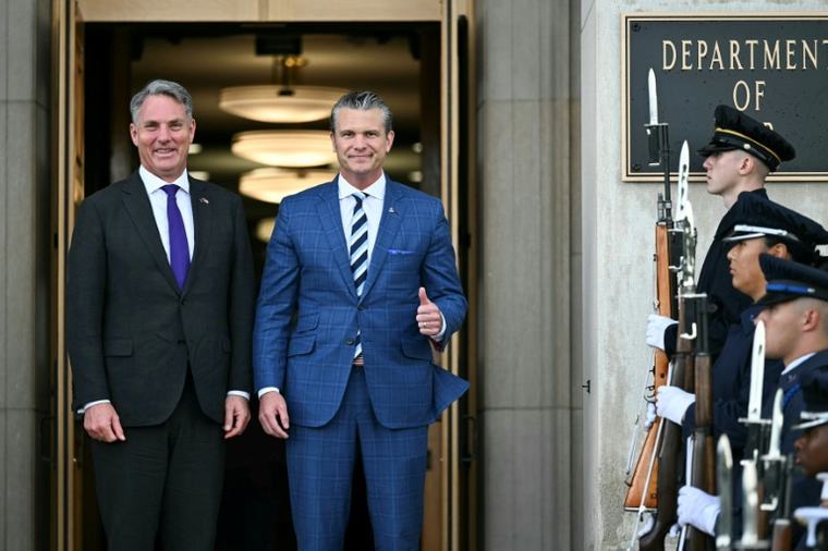 Speeding up cooperation: Defence chiefs back boosting US military presence in Australia