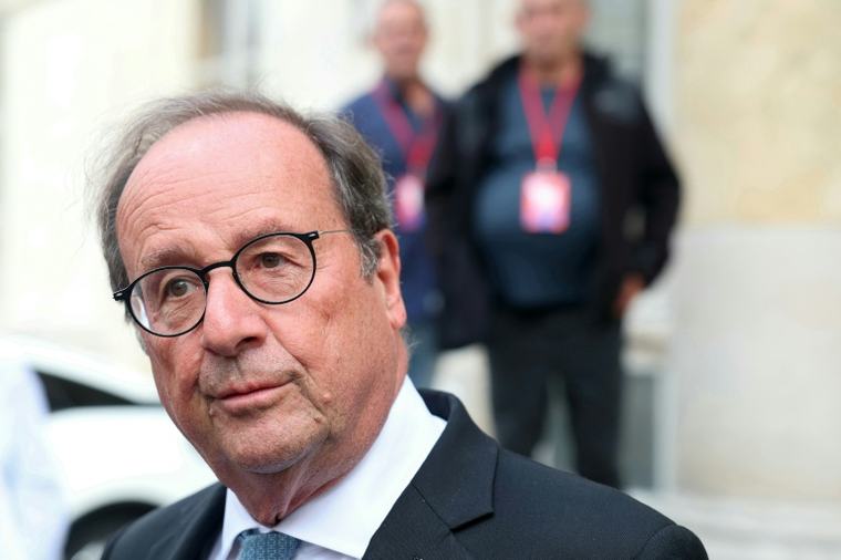Présidentielle: Hollande participera à la primaire de la gauche comme... électeur