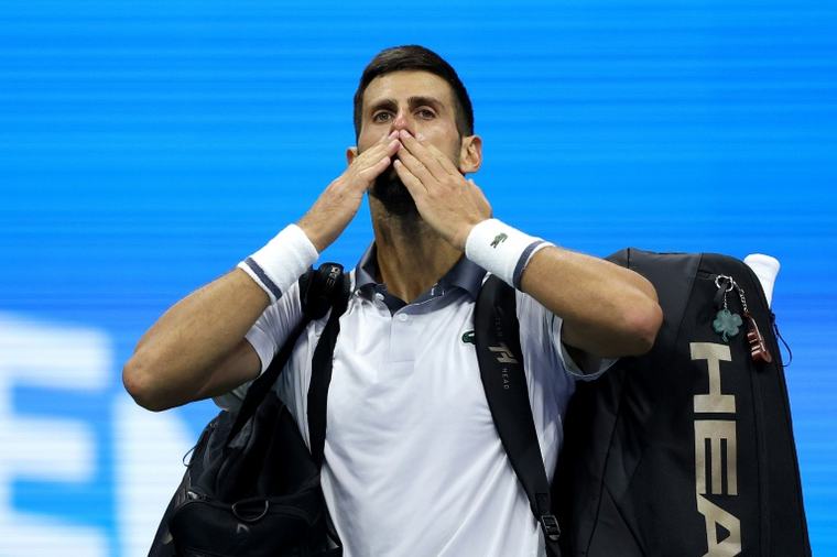 US Open: En grande souffrance, Djokovic rend les armes d'entrée