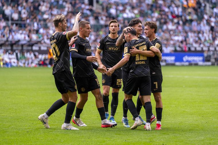 Bundesliga: Geckeg Victoire fir Elversberg, Dortmund wënnt géint Hoffenheim