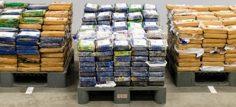 900 Kilo Kokain zu Bilschdref: Presuméierte Mattäter gouf a Kolumbien festgeholl
